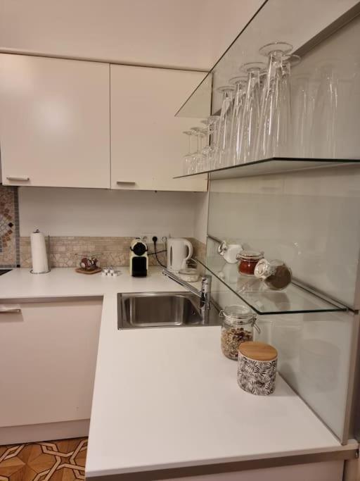 Sissi Royal Suite - Inner City 4 Bedroom Apartment Viyana Dış mekan fotoğraf