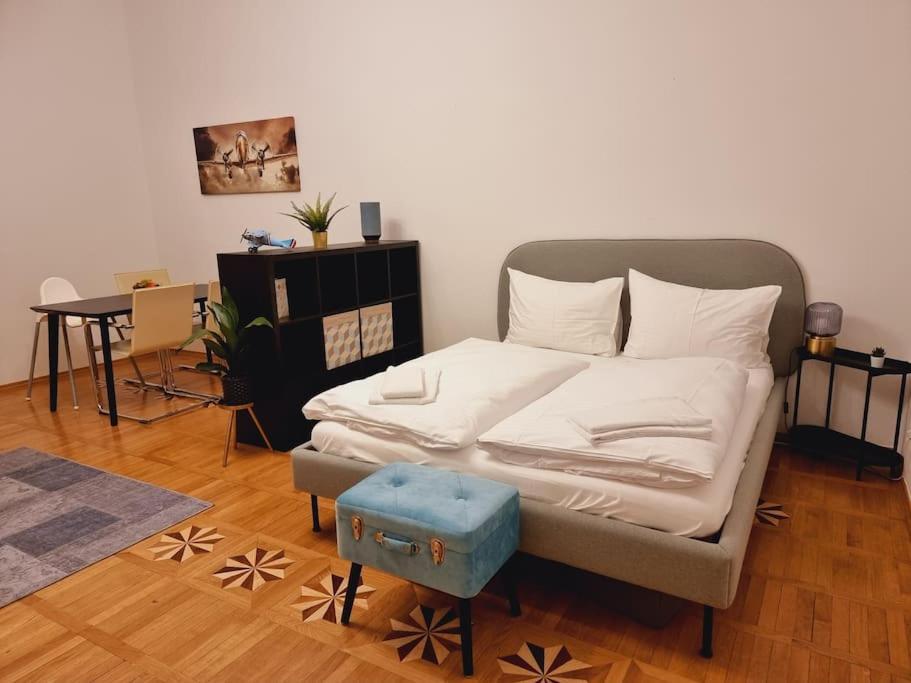 Sissi Royal Suite - Inner City 4 Bedroom Apartment Viyana Dış mekan fotoğraf