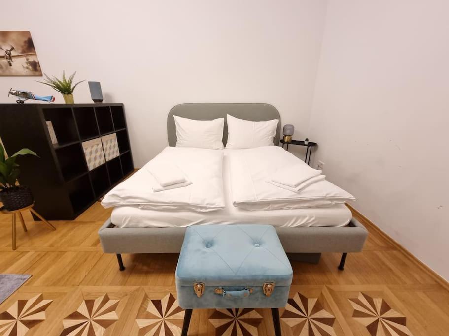 Sissi Royal Suite - Inner City 4 Bedroom Apartment Viyana Dış mekan fotoğraf